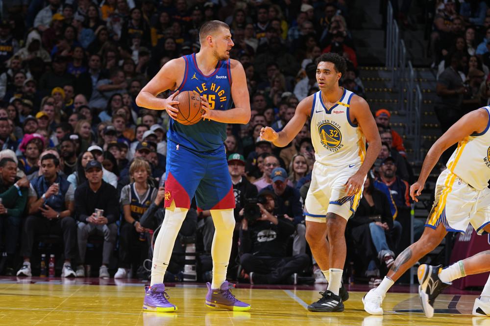 霸主地位 霸主地位